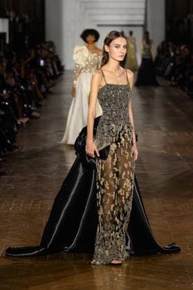PFW - Tony Ward Runway Models walk the runway during the Tony Ward Haute Couture Week Spring Summer 2026 show as part of Paris Fashion Week on January 26, 2026 in Paris, France. Photo by Laurent Zabulon ABACAPRESS.COM Paris France  Copyright: xZabulonxLaurent ABACAx