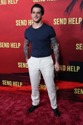 January 26, 2026, Los Angeles, Ca, USA: LOS ANGELES - JAN 21: Tyler Posey at Send Help World Premiere at the TCL Chinese Theater IMAX on January 21, 2026 in Los Angeles, CA Los Angeles USA - ZUMAnc22 20260126_zaa_nc22_038 Copyright: xKathyxHutchinsx