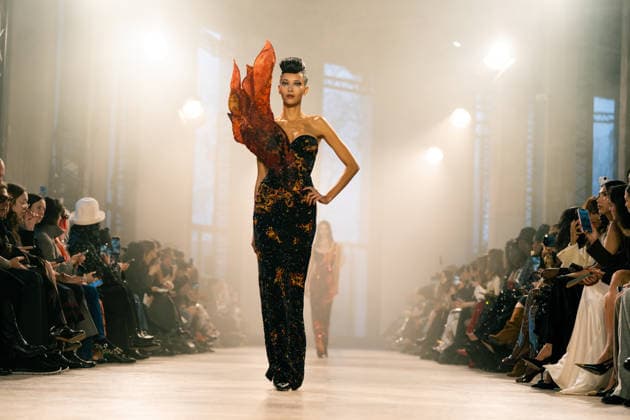Rahul Mishra - Runway - Paris Fashion Week - Haute Couture Week Spring Summer 2026 A model walks the runway durinh the Rahul Mishra Haute Couture Week Spring Summer 2026 show as part of the Paris Fashion Week., Credit:Lounis Tiar Avalon France, Paris  Copyright: xLounisxTiarx xAvalonx 1069628992