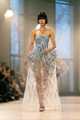PFW - Rahul Mishra Runway A model walks the runway durinh the Rahul Mishra Haute Couture Week Spring Summer 2026 show as part of the Paris Fashion Week. Paris, France on January 26, 2026. Photo by LounisPhotography ABACAPRESS.COM PAris France  Copyright: xLounisPhotography ABACAx