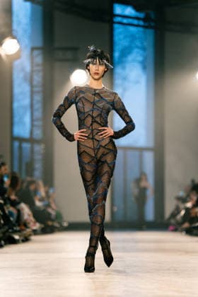PFW - Rahul Mishra Runway A model walks the runway durinh the Rahul Mishra Haute Couture Week Spring Summer 2026 show as part of the Paris Fashion Week. Paris, France on January 26, 2026. Photo by LounisPhotography ABACAPRESS.COM PAris France  Copyright: xLounisPhotography ABACAx