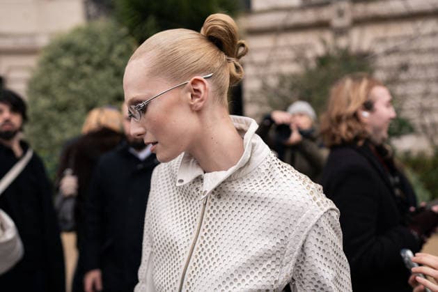 PFW - Schiaparelli Outside Alex Consani attends the Schiaparelli Haute Couture Week Spring Summer 2026 show as part of Paris Fashion Week on January 26, 2026 in Paris, France . Photo by LounisPhotography ABACAPRESS.COM Paris France  Copyright: xLounisPhotography ABACAx