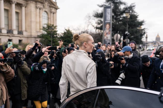 PFW - Schiaparelli Outside Alex Consani attends the Schiaparelli Haute Couture Week Spring Summer 2026 show as part of Paris Fashion Week on January 26, 2026 in Paris, France . Photo by LounisPhotography ABACAPRESS.COM Paris France  Copyright: xLounisPhotography ABACAx