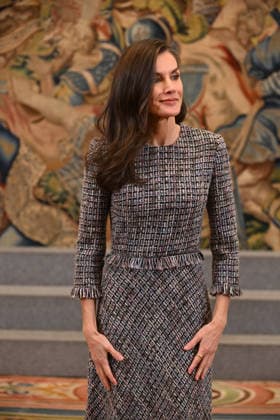 Queen Letizia receives a representation of the management team and designers participating in the 83rd edition of Mercedes Benz Fashion Week Madrid Queen Letizia receives at La Zarzuela Palace a representation of the management team and designers participating in the 83rd edition of Mercedes Benz Fashion Week Madrid, on January 27, 2026, in Madrid Spain QUEEN LETIZIA MERCEDES BENZ FASHION WEEK FASHION 27 JANUARY 2026 José Madrid Madrid Spain  Copyright: xJosÃ xOlivax 7246387
