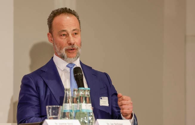 IHK-Wahlgipfel - Wirtschaft im Dialog mit der Politik zur Landtagswahl Rheinland-Pfalz 2026 Spitzenkandidat seiner Partei Dr. Jan Bollinger Landes- und Fraktionsvorsitzender der AfD 26.01.26 *** IHK Election Summit Business in dialogue with politicians for the Rhineland-Palatinate 2026 state election Top candidate of his party Dr Jan Bollinger State and parliamentary group leader of the AfD 26 01 26