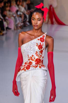 PFW - Haute Couture - Tamara Ralph Runway A model walks the runway during the Tamara Ralph Haute Couture Week Spring Summer 2026 show as part of Paris Fashion Week on January 26, 2026 in Paris, France. Photo by Shootpix ABACAPRESS.COM Paris France  Copyright: xShootPix ABACAx