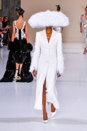 PFW - Haute Couture - Tamara Ralph Runway A model walks the runway during the Tamara Ralph Haute Couture Week Spring Summer 2026 show as part of Paris Fashion Week on January 26, 2026 in Paris, France. Photo by Shootpix ABACAPRESS.COM Paris France  Copyright: xShootPix ABACAx