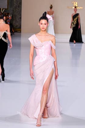 PFW - Haute Couture - Tamara Ralph Runway A model walks the runway during the Tamara Ralph Haute Couture Week Spring Summer 2026 show as part of Paris Fashion Week on January 26, 2026 in Paris, France. Photo by Shootpix ABACAPRESS.COM Paris France  Copyright: xShootPix ABACAx