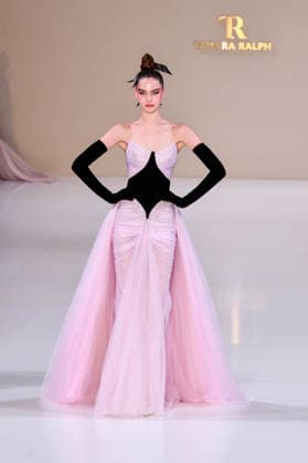 PFW - Haute Couture - Tamara Ralph Runway A model walks the runway during the Tamara Ralph Haute Couture Week Spring Summer 2026 show as part of Paris Fashion Week on January 26, 2026 in Paris, France. Photo by Shootpix ABACAPRESS.COM Paris France  Copyright: xShootPix ABACAx