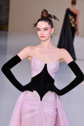 PFW - Haute Couture - Tamara Ralph Runway A model walks the runway during the Tamara Ralph Haute Couture Week Spring Summer 2026 show as part of Paris Fashion Week on January 26, 2026 in Paris, France. Photo by Shootpix ABACAPRESS.COM Paris France  Copyright: xShootPix ABACAx