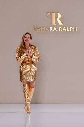 PFW - Haute Couture - Tamara Ralph Runway A model walks the runway during the Tamara Ralph Haute Couture Week Spring Summer 2026 show as part of Paris Fashion Week on January 26, 2026 in Paris, France. Photo by Shootpix ABACAPRESS.COM Paris France  Copyright: xShootPix ABACAx