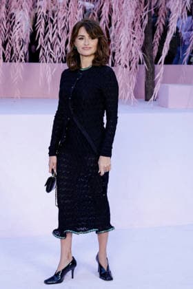Penelope Cruz at the photocall of the second Chanel Collection Haute Couture Spring Summer 2026 fashion show, during Paris Fashion Week on january 27th 2026 Olivier Borde Bestimage Celebrities at the photocall of the Chanel Haute Couture Spring Summer 2026 Collection fashion show, during Paris Fashion Week on january 27th 2026 Paris France  Copyright: xOLIVIERxBORDEx xBESTIMAGExOLIVIERxBORDEx xBESTIMAGEx