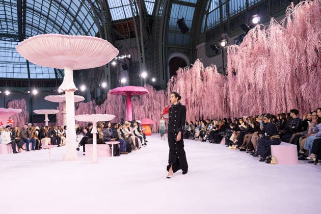 PFW - Chanel Runway Models present creations at the Chanel Women s Haute Couture Spring Summer 2026 collection fashion show as part of the Paris Haute Couture Fashion Week, in Paris, on January 27, 2026. Photo by Alexis Jumeau ABACAPRESS.COM Paris France  Copyright: xJumeauxAlexis ABACAx