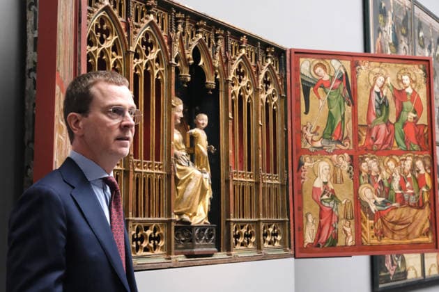 27 01 2026, Frankfurt, DEU Press event at the Staedel Museum The Madonna Enthroned around 1320 1330 from the Altenberg Altarpiece was purchased for the Städel Museum with the support of the Ernst von Siemens Kunststiftung, the Städelscher Museums Verein and the Kultur