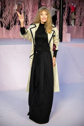 PFW - Chanel Photocall Arielle Dombasle attends the Chanel Haute Couture Week Spring Summer 2026 show as part of Paris Fashion Week on January 27, 2026 in Paris, France. Photo by Eliot Blondet ABACAPRESS.COM Paris France France  Copyright: xBlondetxEliot ABACAx
