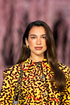 PFW - Chanel Photocall Dua Lipa attends the Chanel Haute Couture Week Spring Summer 2026 show as part of Paris Fashion Week on January 27, 2026 in Paris, France. Photo by Eliot Blondet ABACAPRESS.COM Paris France France  Copyright: xBlondetxEliot ABACAx