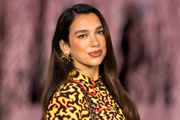 PFW - Chanel Photocall Dua Lipa attends the Chanel Haute Couture Week Spring Summer 2026 show as part of Paris Fashion Week on January 27, 2026 in Paris, France. Photo by Eliot Blondet ABACAPRESS.COM Paris France France  Copyright: xBlondetxEliot ABACAx