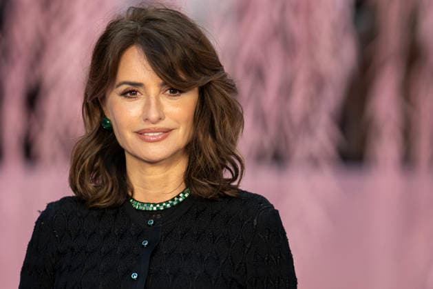 PFW - Chanel Photocall Penelope Cruz attends the Chanel Haute Couture Week Spring Summer 2026 show as part of Paris Fashion Week on January 27, 2026 in Paris, France. Photo by Eliot Blondet ABACAPRESS.COM Paris France France  Copyright: xBlondetxEliot ABACAx
