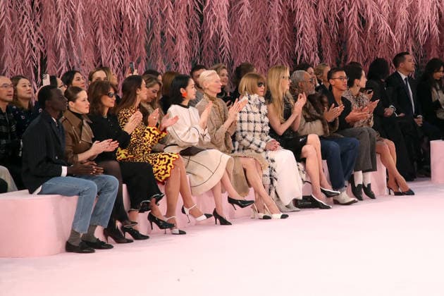 Malick Bodian, Claire Foy, Penelope Cruz, Dua Lipa, Go Eun Kim, Tilda Swinton, Anna Wintour, Nicole Kidman, Arthir Jafa et Guillaume Diop Chanel Front Row Fashion Show, Haute Couture Spring Summer 2026 collection, as part of Paris Fashion Week on January 27, 2026 in Paris, France Bertrand Rindoff Bestimage Chanel Haute Couture Spring Summer 2026 show as part of Paris Fashion Week on January 27, 2026 in Paris, France Paris France Copyright: xBERTRANDxRINDOFFxPETROFFx xBESTIMAGExBERTRANDxRINDOFFxPETROFFx xBESTIMAGEx