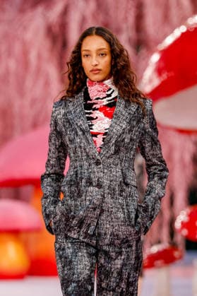 Mona Tougaard Runway Chanel Haute Couture Collection Spring Summer 2026 show as part of Paris Fashion Week PFW au Grand Palais, à Paris, France, le 27 janvier 2026 Runway Chanel Haute Couture Week Spring Summer 2026 show as part of Paris Fashion Week on January 27, 2026 in Paris, France Paris France  Copyright: xAgencex xBestimagexAgencex xBestimagex