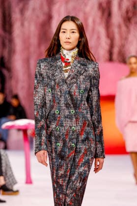 Liu Wen Runway Chanel Haute Couture Collection Spring Summer 2026 show as part of Paris Fashion Week PFW au Grand Palais, à Paris, France, le 27 janvier 2026 Runway Chanel Haute Couture Week Spring Summer 2026 show as part of Paris Fashion Week on January 27, 2026 in Paris, France Paris France  Copyright: xAgencex xBestimagexAgencex xBestimagex