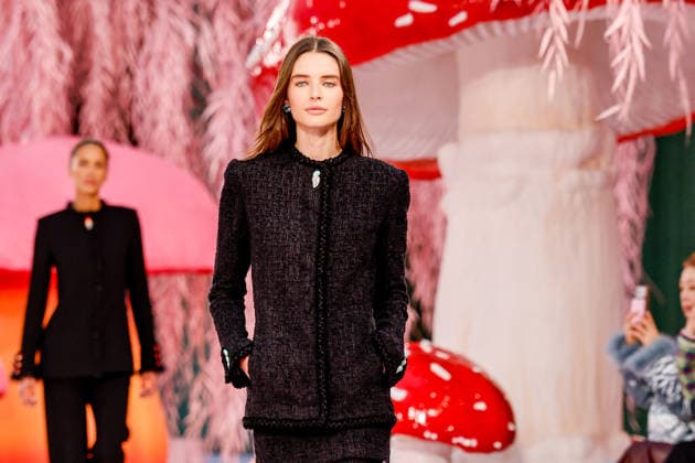 Libby Taverner Runway Chanel Haute Couture Collection Spring Summer 2026 show as part of Paris Fashion Week PFW au Grand Palais, à Paris, France, le 27 janvier 2026 Runway Chanel Haute Couture Week Spring Summer 2026 show as part of Paris Fashion Week on January 27, 2026 in Paris, France Paris France  Copyright: xAgencex xBestimagexAgencex xBestimagex
