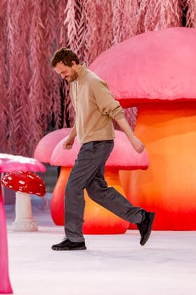 Le créateur de mode Matthieu Blazy Défilé Chanel Collection Haute Couture Printemps Eté 2026 lors de la Fashion Week de Paris PFW au Grand Palais, à Paris, France, le 27 janvier 2026 Runway Chanel Haute Couture Week Spring Summer 2026 show as part of Paris Fashion Week on January 27, 2026 in Paris, France Paris France  Copyright: xAgencex xBestimagexAgencex xBestimagex
