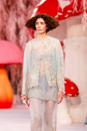 Runway Chanel Haute Couture Collection Spring Summer 2026 show as part of Paris Fashion Week PFW au Grand Palais, à Paris, France, le 27 janvier 2026 Runway Chanel Haute Couture Week Spring Summer 2026 show as part of Paris Fashion Week on January 27, 2026 in Paris, France Paris France  Copyright: xAgencex xBestimagexAgencex xBestimagex
