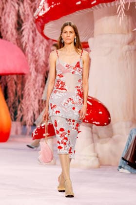 Runway Chanel Haute Couture Collection Spring Summer 2026 show as part of Paris Fashion Week PFW au Grand Palais, à Paris, France, le 27 janvier 2026 Runway Chanel Haute Couture Week Spring Summer 2026 show as part of Paris Fashion Week on January 27, 2026 in Paris, France Paris France  Copyright: xAgencex xBestimagexAgencex xBestimagex