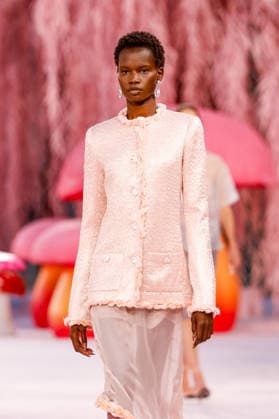 Runway Chanel Haute Couture Collection Spring Summer 2026 show as part of Paris Fashion Week PFW au Grand Palais, à Paris, France, le 27 janvier 2026 Runway Chanel Haute Couture Week Spring Summer 2026 show as part of Paris Fashion Week on January 27, 2026 in Paris, France Paris France  Copyright: xAgencex xBestimagexAgencex xBestimagex