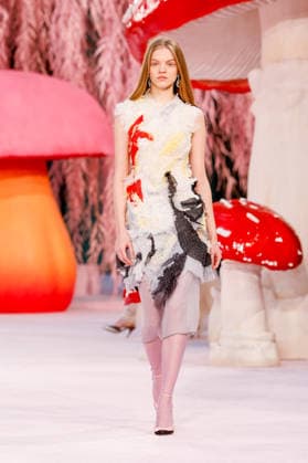 Runway Chanel Haute Couture Collection Spring Summer 2026 show as part of Paris Fashion Week PFW au Grand Palais, à Paris, France, le 27 janvier 2026 Runway Chanel Haute Couture Week Spring Summer 2026 show as part of Paris Fashion Week on January 27, 2026 in Paris, France Paris France  Copyright: xAgencex xBestimagexAgencex xBestimagex