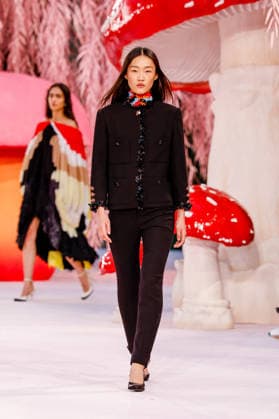 Runway Chanel Haute Couture Collection Spring Summer 2026 show as part of Paris Fashion Week PFW au Grand Palais, à Paris, France, le 27 janvier 2026 Runway Chanel Haute Couture Week Spring Summer 2026 show as part of Paris Fashion Week on January 27, 2026 in Paris, France Paris France  Copyright: xAgencex xBestimagexAgencex xBestimagex