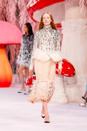 Runway Chanel Haute Couture Collection Spring Summer 2026 show as part of Paris Fashion Week PFW au Grand Palais, à Paris, France, le 27 janvier 2026 Runway Chanel Haute Couture Week Spring Summer 2026 show as part of Paris Fashion Week on January 27, 2026 in Paris, France Paris France  Copyright: xAgencex xBestimagexAgencex xBestimagex