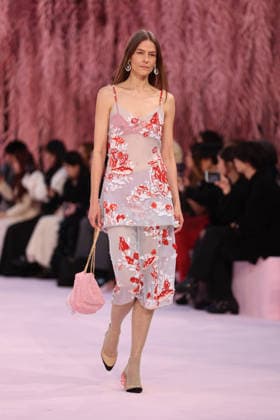 DeÌfileÌ Chanel Haute Couture printemps-eÌteÌ 2026 Model on the runway DeÌfileÌ Chanel Haute Couture printemps-eÌteÌ 2026 au Grand Palais Ã Paris le 27 janvier 2026. Chanel Haute Couture Spring Summer 2026 fashion show at the Grand Palais in Paris on January 27, 2026.  Copyright: xFabricexChasseryx