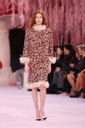 DeÌfileÌ Chanel Haute Couture printemps-eÌteÌ 2026 Model on the runway DeÌfileÌ Chanel Haute Couture printemps-eÌteÌ 2026 au Grand Palais Ã Paris le 27 janvier 2026. Chanel Haute Couture Spring Summer 2026 fashion show at the Grand Palais in Paris on January 27, 2026.  Copyright: xFabricexChasseryx