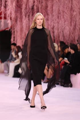 DeÌfileÌ Chanel Haute Couture printemps-eÌteÌ 2026 Model on the runway DeÌfileÌ Chanel Haute Couture printemps-eÌteÌ 2026 au Grand Palais Ã Paris le 27 janvier 2026. Chanel Haute Couture Spring Summer 2026 fashion show at the Grand Palais in Paris on January 27, 2026.  Copyright: xFabricexChasseryx