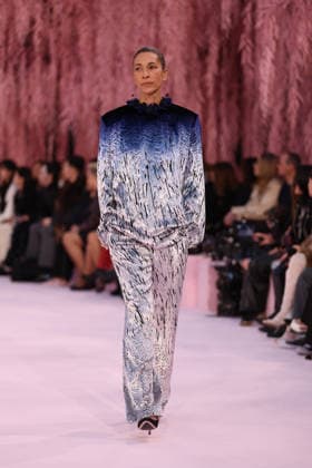 DeÌfileÌ Chanel Haute Couture printemps-eÌteÌ 2026 Model on the runway DeÌfileÌ Chanel Haute Couture printemps-eÌteÌ 2026 au Grand Palais Ã Paris le 27 janvier 2026. Chanel Haute Couture Spring Summer 2026 fashion show at the Grand Palais in Paris on January 27, 2026.  Copyright: xFabricexChasseryx