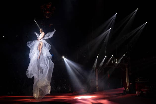 PFW - Stephane Rolland Runway A model walks the runway during the Stéphane Rolland Haute Couture Week Spring Summer 2026 show as part of Paris Fashion Week on January 27, 2026 in Paris, France. Photo by Alexis Jumeau ABACAPRESS.COM Paris France  Copyright: xJumeauxAlexis ABACAx