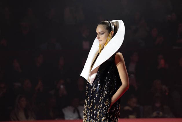 PFW - Stephane Rolland Runway A model walks the runway during the Stéphane Rolland Haute Couture Week Spring Summer 2026 show as part of Paris Fashion Week on January 27, 2026 in Paris, France. Photo by Alexis Jumeau ABACAPRESS.COM Paris France  Copyright: xJumeauxAlexis ABACAx