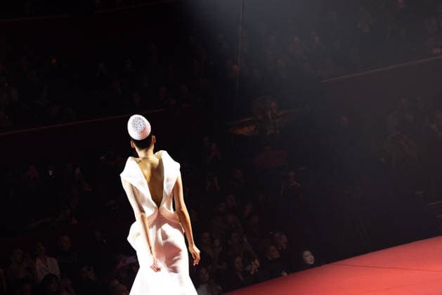 PFW - Stephane Rolland Runway A model walks the runway during the Stéphane Rolland Haute Couture Week Spring Summer 2026 show as part of Paris Fashion Week on January 27, 2026 in Paris, France. Photo by Alexis Jumeau ABACAPRESS.COM Paris France  Copyright: xJumeauxAlexis ABACAx