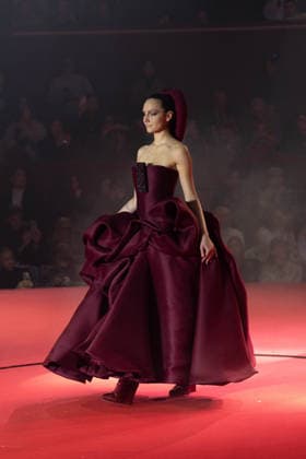 PFW - Stephane Rolland Runway A model walks the runway during the Stéphane Rolland Haute Couture Week Spring Summer 2026 show as part of Paris Fashion Week on January 27, 2026 in Paris, France. Photo by Alexis Jumeau ABACAPRESS.COM Paris France  Copyright: xJumeauxAlexis ABACAx
