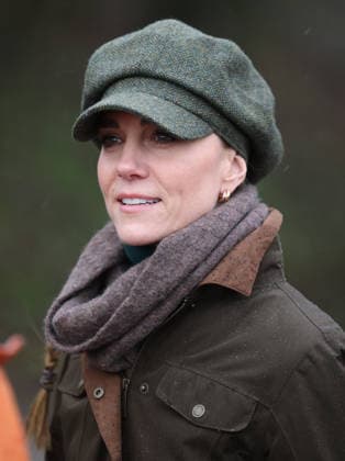 . 27 01 2026. Peak District, United Kingdom. Kate Middleton, the Princess of Wales, during a walk with the charity Mind Over Mountains , in the Peak District.,United Kingdom.  xPoolx xi-Imagesx IIM-26528-0041