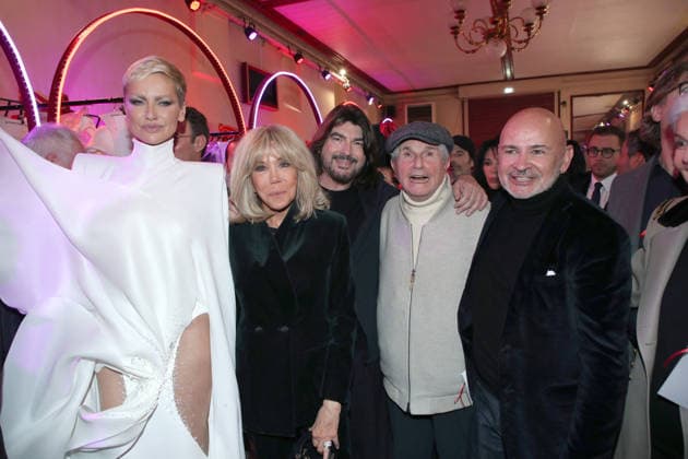 Adriana Karembeu, Brigitte Macron, Stephane Rolland, Claude Lelouch et Pierre Martinez au greeting du défilé Stéphane Rolland, Collection Haute Couture Printemps Eté 2026 lors de la Fashion Week de Paris PFW au Cirque dHiver Bouglione, à Paris, France, le 27 janvier 2026 Bertrand Rindoff Bestimage Greeting Stephane Rolland Haute Couture Spring Summer 2026 show as part of Paris Fashion Week on January 27, 2026 in Paris, France Paris France  Copyright: xBERTRANDxRINDOFFxPETROFFx xBESTIMAGExBERTRANDxRINDOFFxPETROFFx xBESTIMAGEx