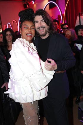 Taraji P Henson US singer and actress and Stephane Rolland at the greeting of the Stephane Rolland Haute Couture Spring Summer 2026 show as part of Paris Fashion Week PFW at Cirque dHiver Bouglione, Paris, France, January 27, 2026 Bertrand Rindoff Bestimage Greeting Stephane Rolland Haute Couture Spring Summer 2026 show as part of Paris Fashion Week on January 27, 2026 in Paris, France Paris France  Copyright: xBERTRANDxRINDOFFxPETROFFx xBESTIMAGExBERTRANDxRINDOFFxPETROFFx xBESTIMAGEx