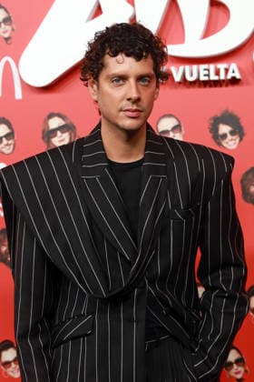 Premiere of the film Aída y vuelta Eduardo Casanova during the premiere of the film Aída y vuelta in Cines Callao, on January 27, 2026, in Madrid Spain Aída y vuelta , the feature film, deals with the shooting of a chapter of the series with plots that take place both within the fiction with the characters of Aída , and outside of it with the actors themselves and their relationships, going beyond and giving rise to reflect on issues such as the limits of humor, the work of the comedian and fame CINEMA PREMIERE PHOTOCALL José Madrid Madrid Spain  Copyright: xJosÃ xRuizx 7248599