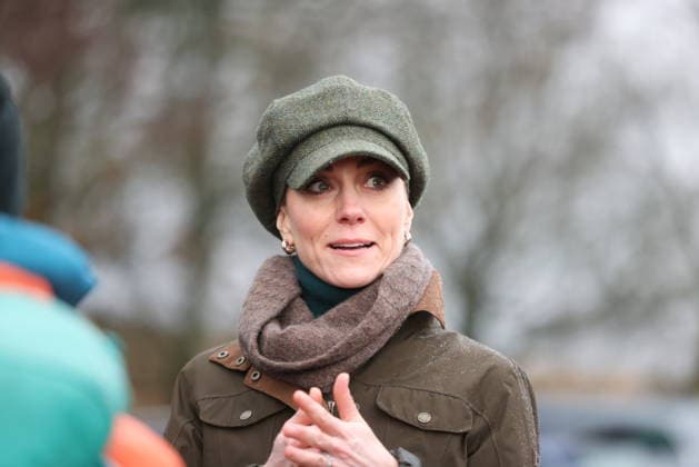 The Princess of Wales takes part in a Wellbeing Walk The Princess of Wales joins Mind Over Mountains, a charity offering professional mental health support through therapeutic outdoor experiences, for a supported wellbeing walk in the Peak District, UK, on the 27th January 2026. Picture by Ian Vogler WPA-Pool Hope Valley Curbar Gap Derbyshire United Kingdom  WHA-0807