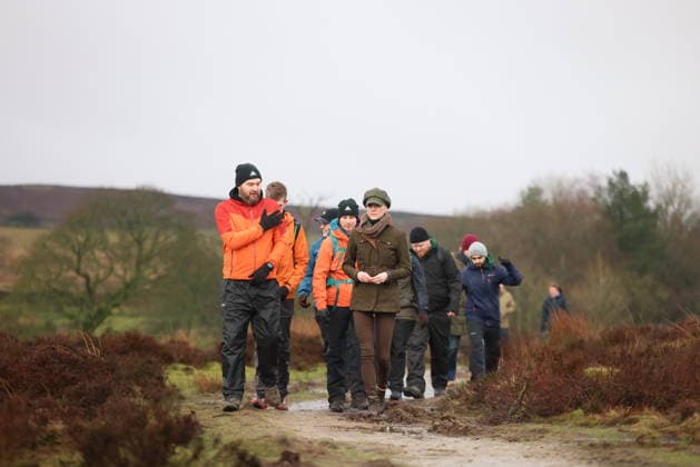 The Princess of Wales takes part in a Wellbeing Walk The Princess of Wales joins Mind Over Mountains, a charity offering professional mental health support through therapeutic outdoor experiences, for a supported wellbeing walk in the Peak District, UK, on the 27th January 2026. Picture by Ian Vogler WPA-Pool Hope Valley Curbar Gap Derbyshire United Kingdom  WHA-0807