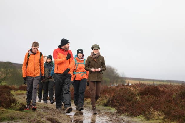 The Princess of Wales takes part in a Wellbeing Walk The Princess of Wales joins Mind Over Mountains, a charity offering professional mental health support through therapeutic outdoor experiences, for a supported wellbeing walk in the Peak District, UK, on the 27th January 2026. Picture by Ian Vogler WPA-Pool Hope Valley Curbar Gap Derbyshire United Kingdom  WHA-0807