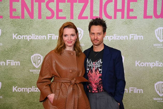 Karoline HERFURTH actress , Tom SCHILLING actor , world premiere ACH DIESE LUECKE DIESE ENTSETZLICHE LUECKE on 27 01 20226 at the Mathaeser Kino in Munich