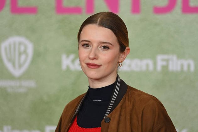 Katharina STARK actress , single picture,cropped single motif,portrait,portrait world premiere ACH DIESE LUECKE DIESE ENTSETZLICHE LUECKE on 27 01 20226 at the Mathaeser cinema in Munich